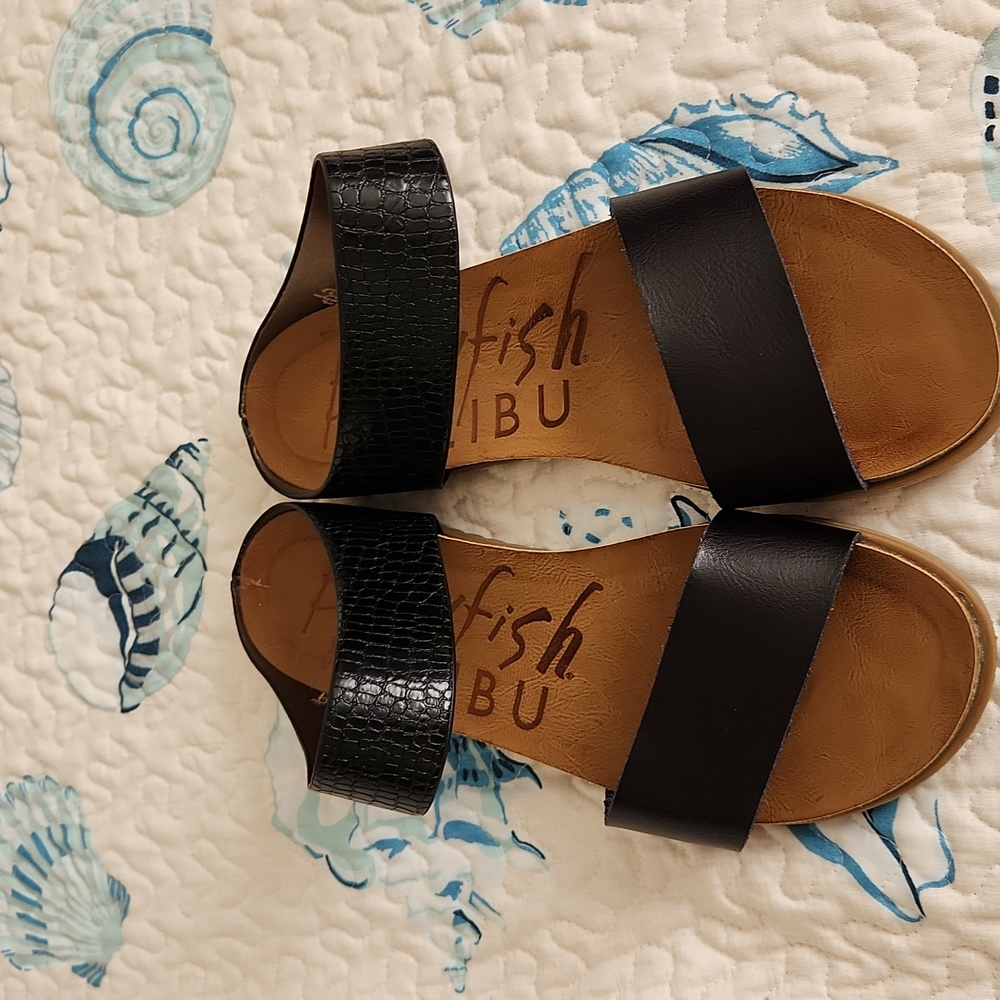 Blowfish sandals size 8.5